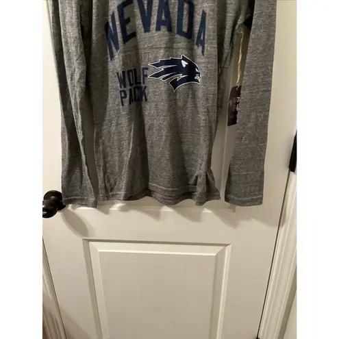 Blue 84 Nevada Wolf Pack Women's Juniors Long Sleeve T-Shirt Graphic Size M Gray