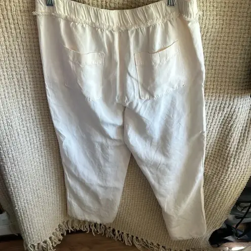Loft  Womens pants Small white