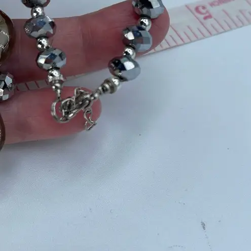 Artisan made glass leaves & hematite beaded necklace Green