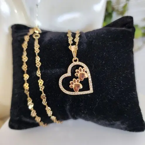 Gold Filled Heart Link Chain Necklace with Paw Print Heart Charm Pendant