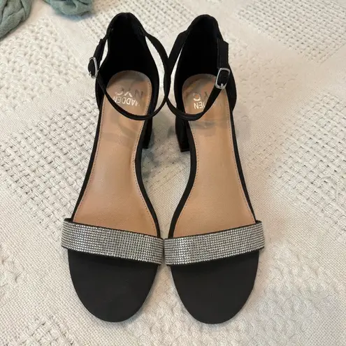 Madden NYC 9.5 Illie City embellished ankle strap block heel sandal 2970 Black