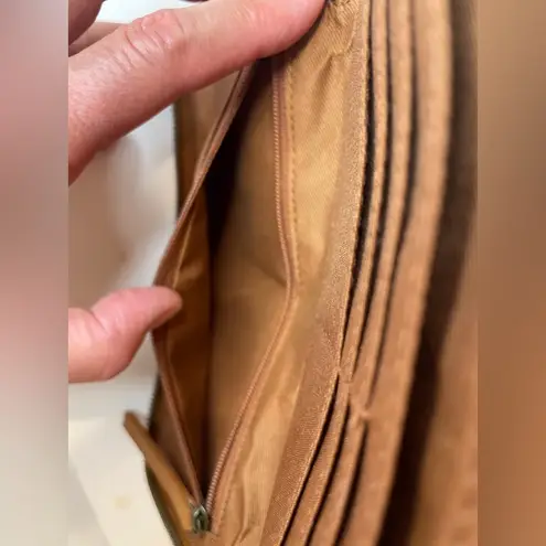 Free People  Distressed Vegan Wallet in Brown‎