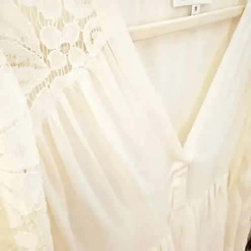 Elizabeth and James Cream Silk Lija Blouse Sz M