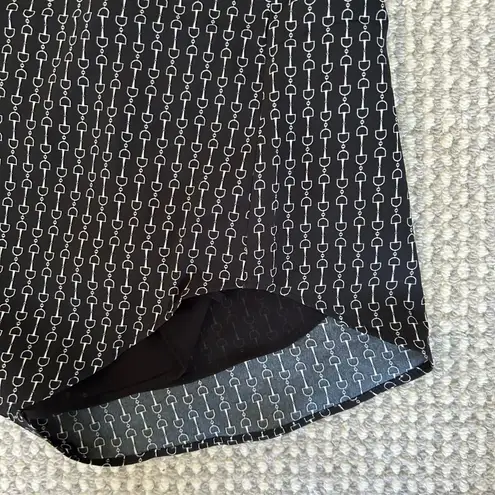 EXPRESS  Printed V-Neck Downtown Cami - Black and White Patterned Blouse Top Tank