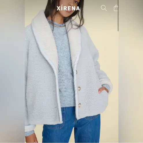 XIRENA Alfie Sherpa Jacket in Ice Blue / Sea Brook Size M