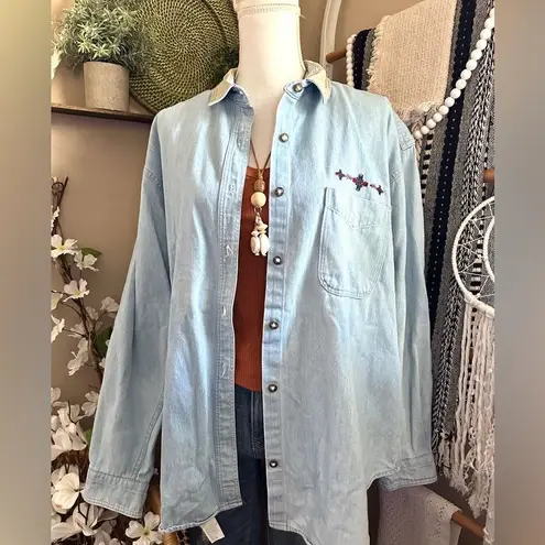 Woolrich Vintage Southwestern Double Sided Tribal Embroidered Bleach Denim Top