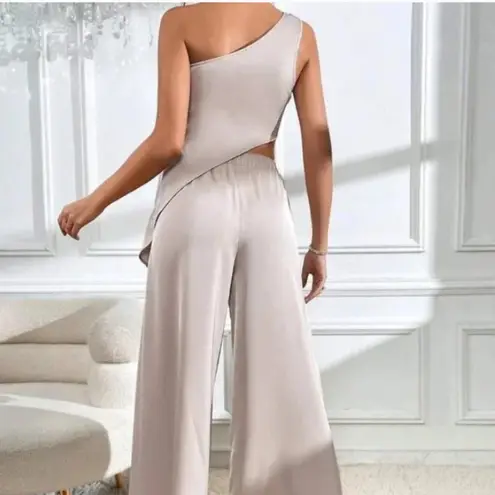 Women One Shoulder Hi Lo Cropped Satin Wide Leg Set in beige sz xl