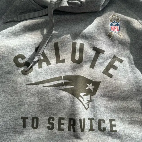 Nike  Womens NFL New England Patriots  "Salute to Serve" Hoodie in‎ Gray Size M