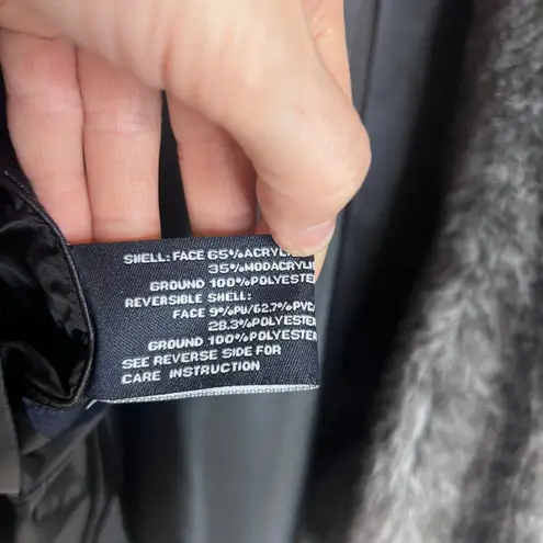 Blassport Reversible Faux Fur & Faux Leather Puffy Vest Size Large Boho Gray