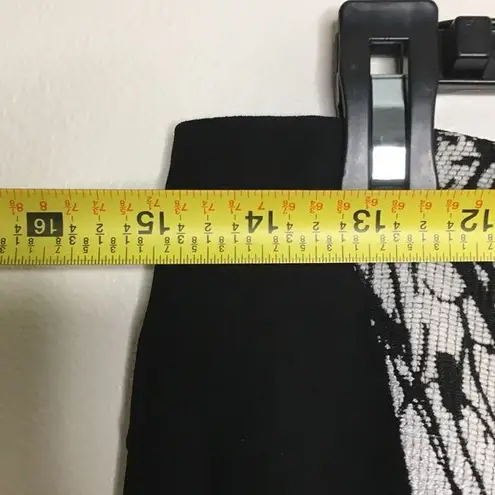 Rachel Roy Pencil Skirt Work Black White Lined Womens Size 6 Tree Branch Print