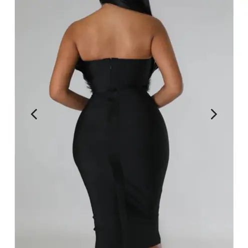 NWT BANDAGE MIDI DRESS WITH FRONT FEATHER DETAIL (BLACK) small