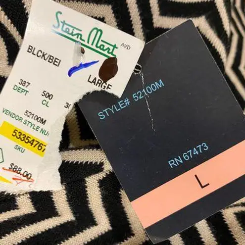 Gabby Skye Short Sleeve Sweater Dress