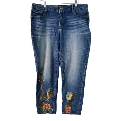 Chico's  So Slimming Girlfriend Ankle Jeans Embroidered Floral Size‎ Plus