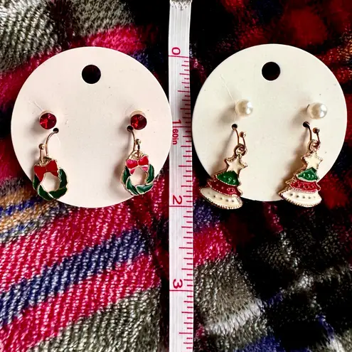 Festive Christmas Tree Wreath Earrings Red