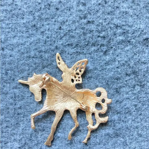 Gold Fairy Unicorn Brooch Pin | Vintage Style Fantasy Jewelry, Matte Finish new