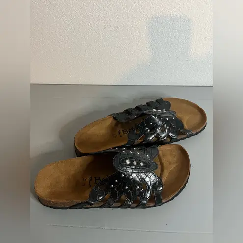 Betula Butterfly Black Crocodile Embossed Skin Look Studded Sandals Tan Size 11