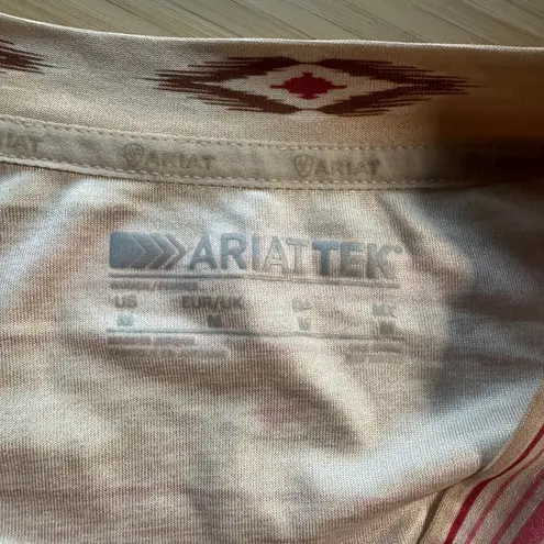 Ariat  Women's Laguna Printed Performance V-Neck T-Shirt, Size M, Like New