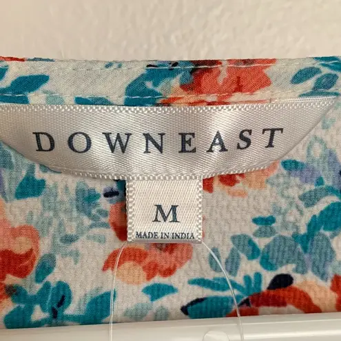 Downeast NWT  Watercolor Blossom Soft Launch Short Sleeve Blouse