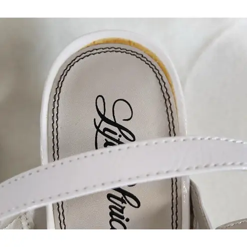 NWOB FLAW LIFE STRIDE MULBERRY COMFORT SANDALS SZ 9 SLIDES SHOES WHITE MID HEEL