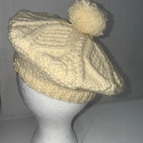 VTG John Molloy Cream Old Money Minimalist Aran Wool Pom Knit Ireland Hat Beret
