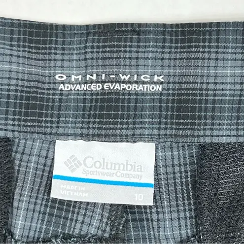 Columbia Omni-Wick Blue Plaid Golf Hiking Active Bermuda Shorts Women’s 10