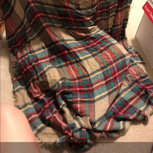 Cozy Plaid Blanket Scarf
