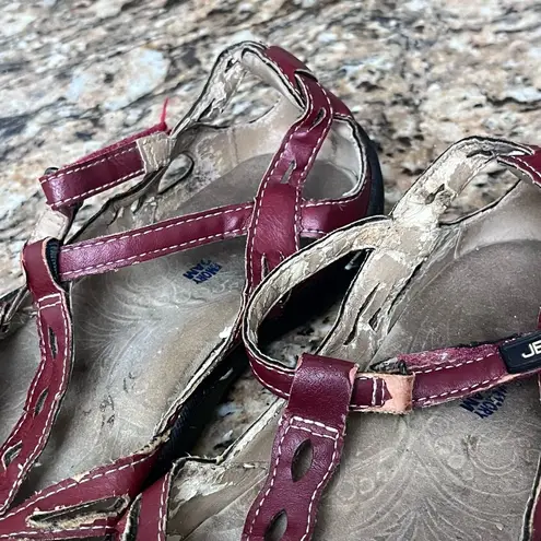 Jbu by Jambu Melon Sandals Women’s 7.5 Red | Vegan Leather Closed Toe Strappy