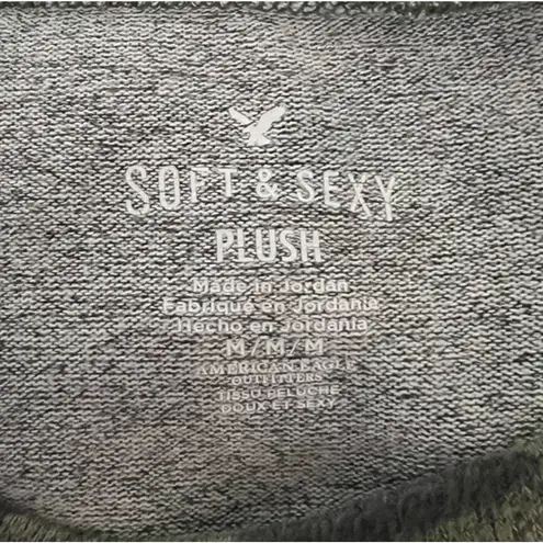 American Eagle  Shirt Womens Medium Green‎ Camo Soft & Sexy Plush Cozy Casual