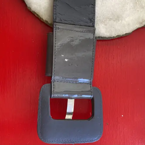 Unique Vintage Vintage Grey Patent faux Leather Belt Emily in Paris SATC And Just Like That