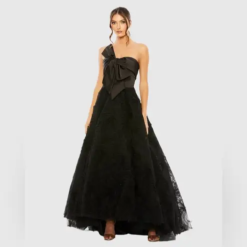 Mac Duggal 20584 Strapless Front Bow Knot Tulle Gown Dress