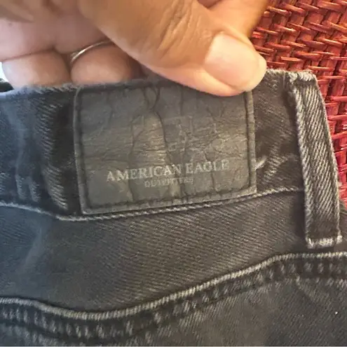 American Eagle  Faded Black Unfinished Hem High Rise Ankle Mom Jeans Size 4