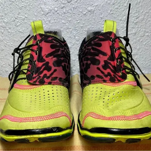 Under Armour  Women’s Micro G Yellow Print Running Shoes Size 8