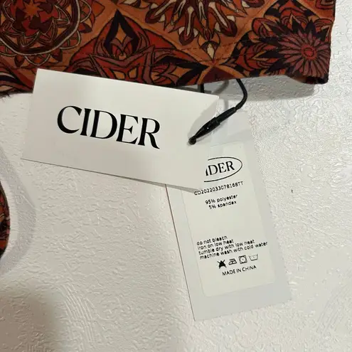 Cider Boho Patchwork Lace-Up Crop Top Brown Rust Size L NWT