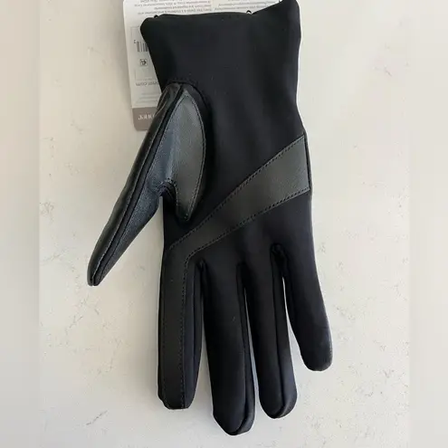 Isotoner NWT Women’s Leather Glove