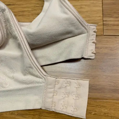 Bali 3488 Comfort Revolution Full Coverage T-Shirt Bra Floral Print XL Beige