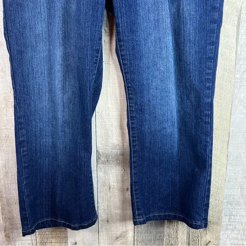 MARIANNE Size 16 Blue Denim Capri Jeans 5 Pockets Embroidered Back Pockets