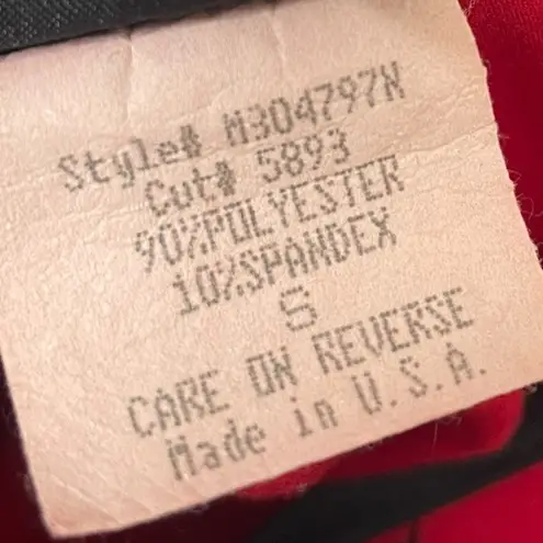 Avenue of the Stars Vintage 90s Red Black Velvet Floral Goth Witchy Cropped Top