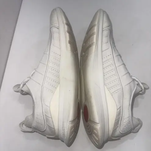 FitFlop White Knit Sports Minimalist Gym Athletic Shoes Sneakers Women's Size 10