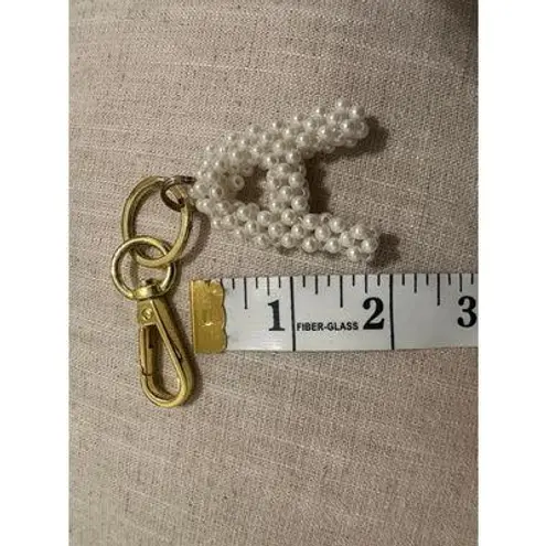 Pearl Gold Letter A Keychain White