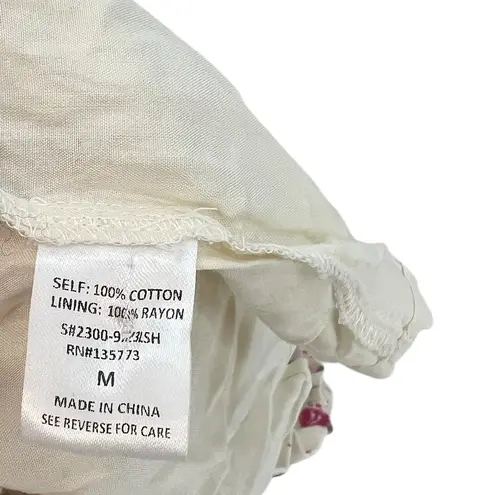 We're All Pretty Girls W.A.P.G Skort Floral Print Eyelet Cream Pink Size Medium Pink