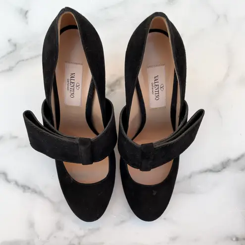 Valentino Garavani Valentino women’s black suede Mary Jane high heel bow pumps size 37 US 7