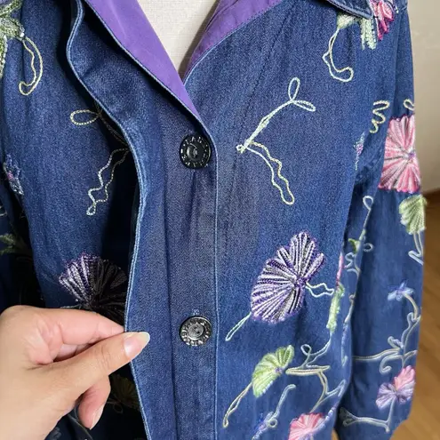 Vintage Denim Shirt Jacket Womens Medium Floral Beaded Embroidery Blue