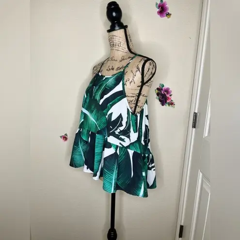Tropical Palm Leaf Greens & White Print Tank Top Hi Lo Style w Ruffle Hem Sz L Size L
