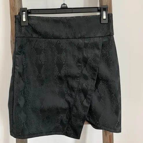 SheIn Snakeskin Black Print Wrap Mini Asymmetrical, Zipper Skirt / Size S