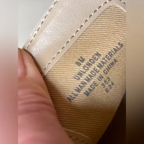 Unisa Women’s Bling Ornament Elegant Cream Loafer Shoes Size 8 M