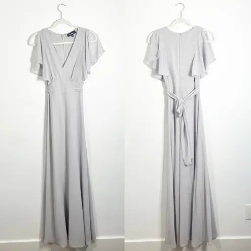 Lulus Lulu’s Dearly Loved Light Grey Flutter Sleeve Maxi Dress
XS