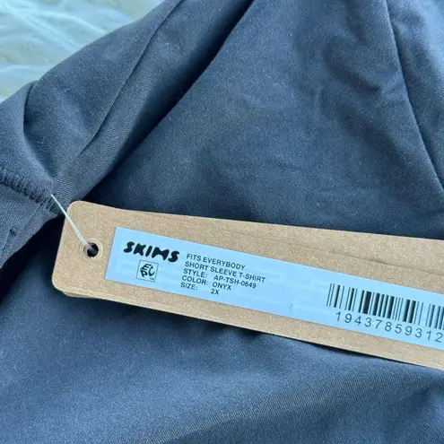 SKIMS Fits Everybody T-Shirt Onyx Size 2X