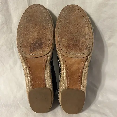 Chloé Chloe Suede Whipstitch Scalloped Trim Flat Espadrilles