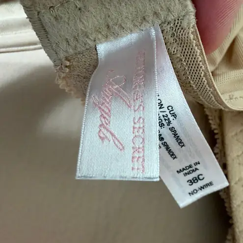 Victoria's Secret  Angels Nude Lace Trim No Wire Bra 38C