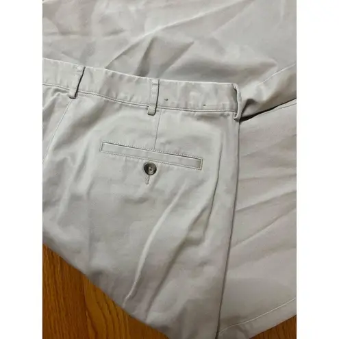 L.L.Bean Classic Fit Khaki Pants Chinos 16 M/T Adjustable Waist Tan